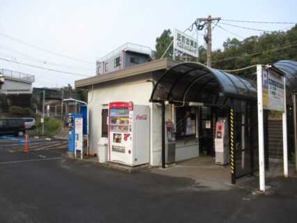 肥前古賀駅は、長崎市松原町にある、JR九州長崎本線の駅。