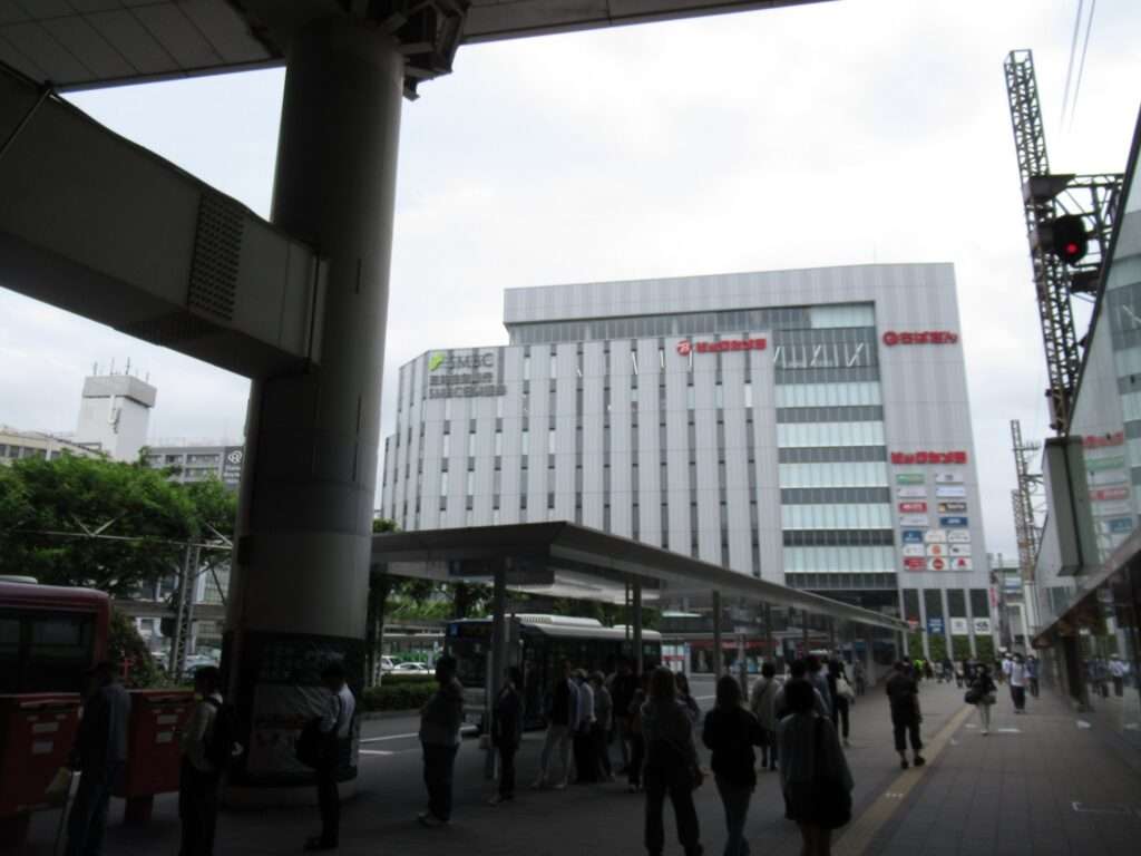 デザインマンホール蓋@千葉駅