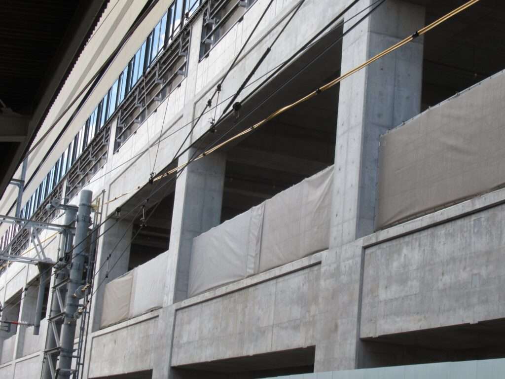 要塞化経過観察@淡路駅