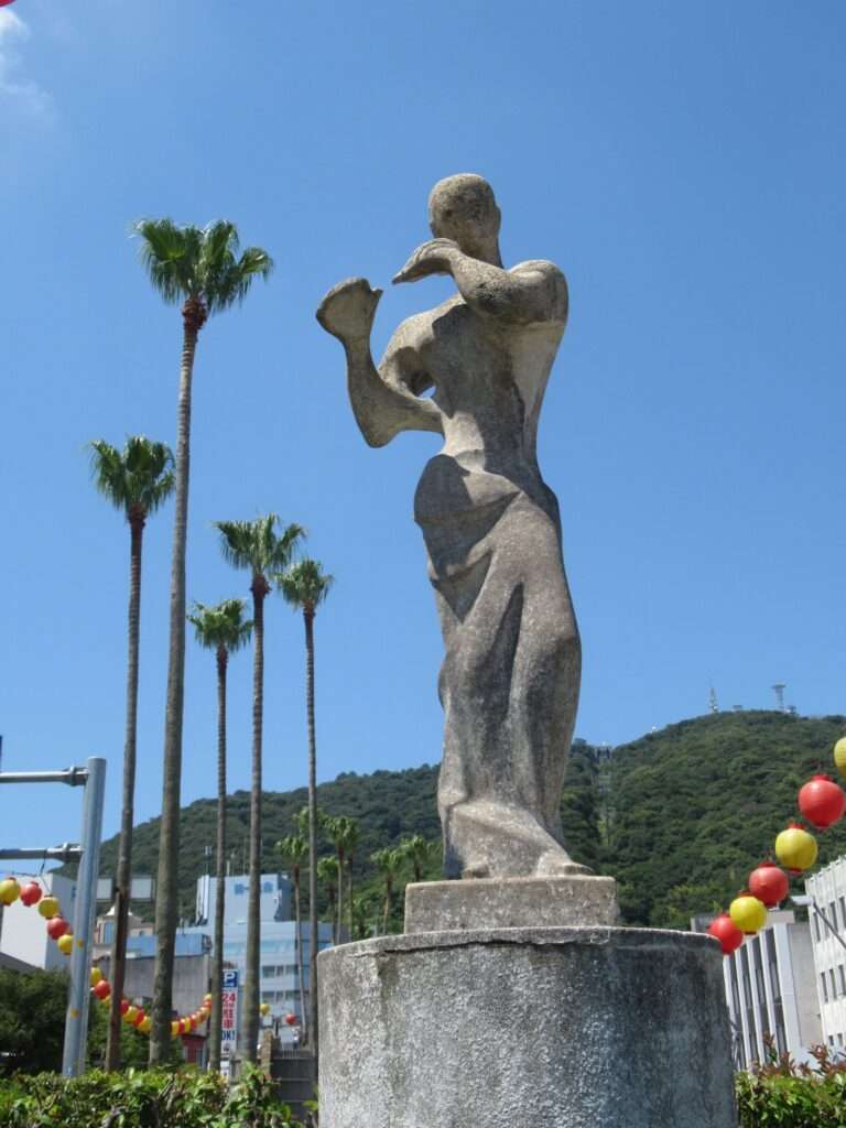 不詳の像@新町橋