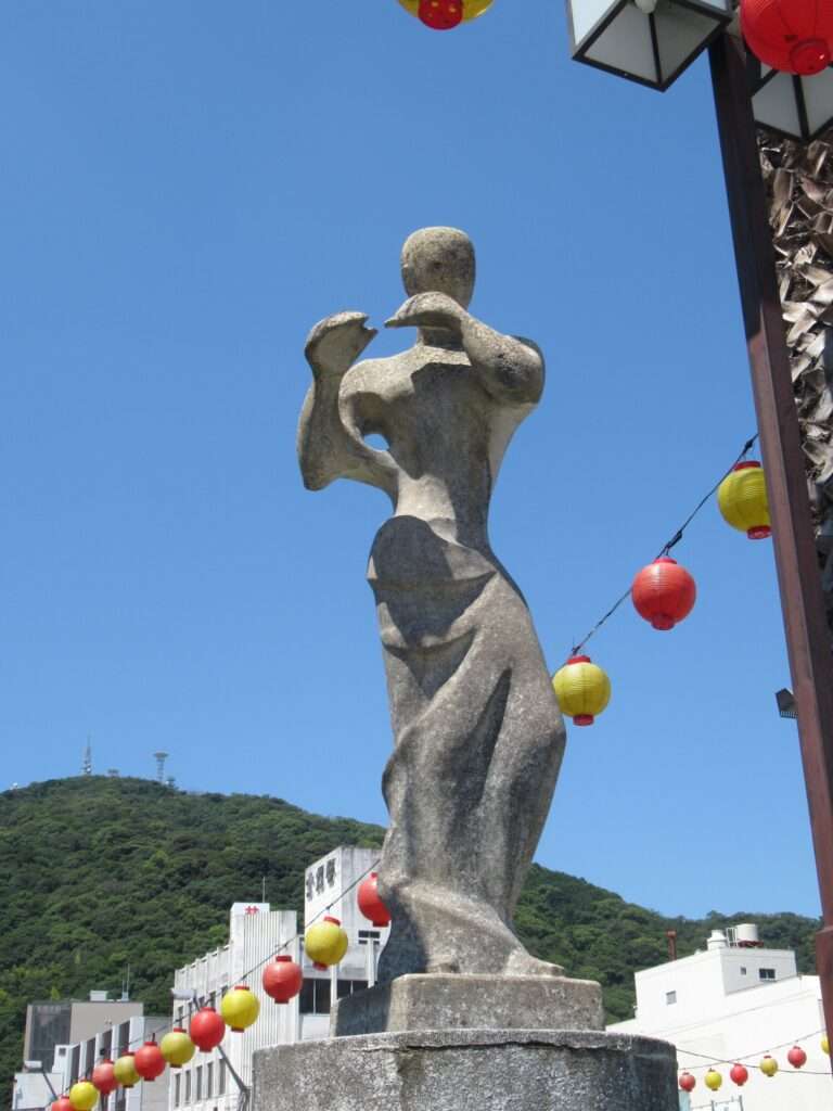 不詳の像@新町橋