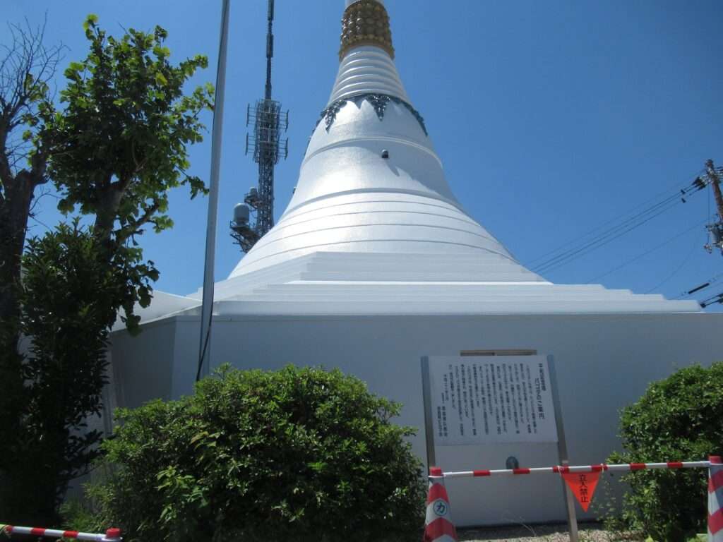 パゴダ平和記念塔@眉山
