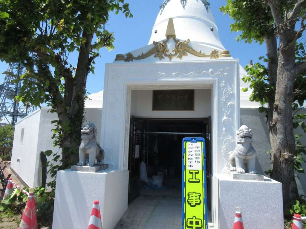 パゴダ平和記念塔@眉山