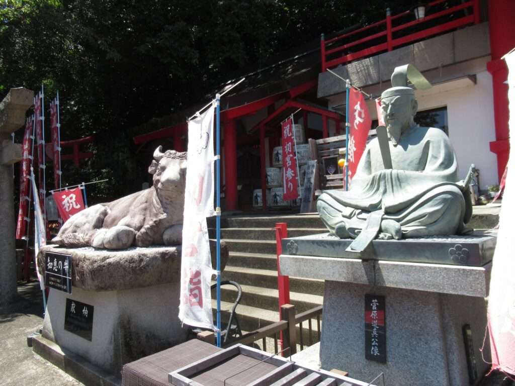 徳島眉山天神社(徳島市)