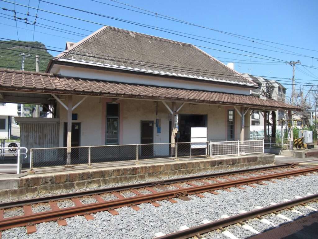 琴電屋島駅(高松琴平電気鉄道)