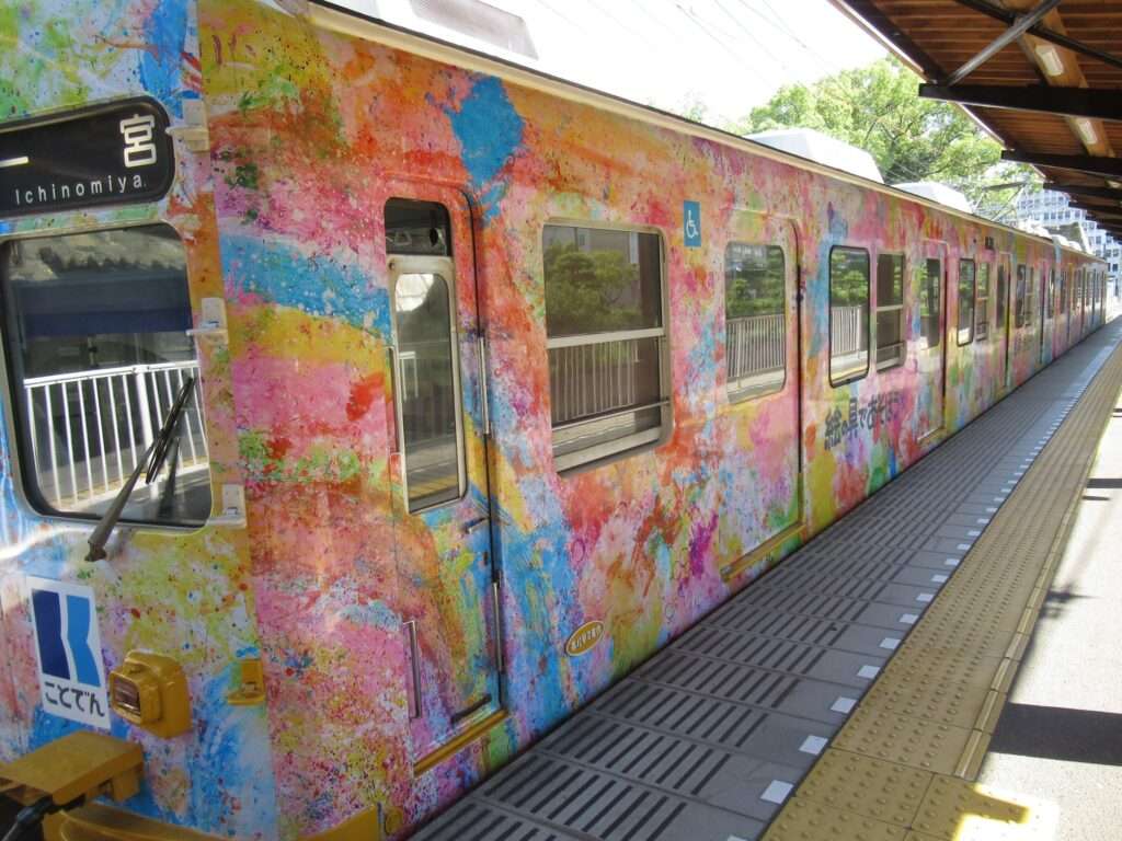 絵の具で遊ぼう@高松築港駅