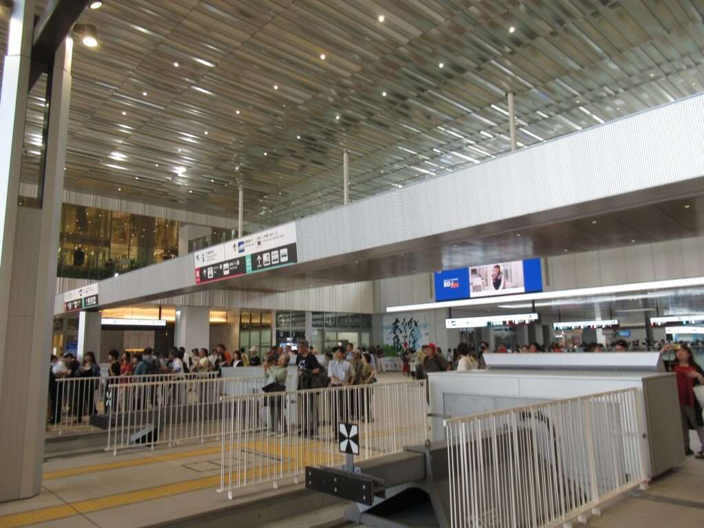 広島駅二階直結新停留場(広島電鉄)