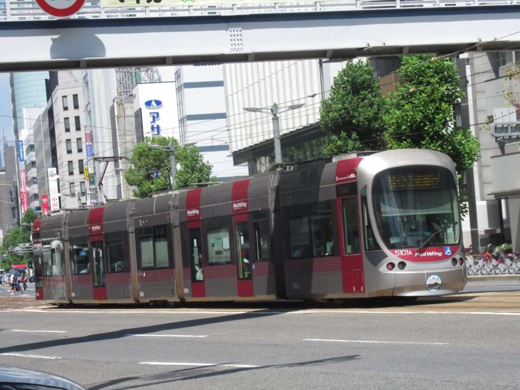 RedWingコラボ@胡町電停