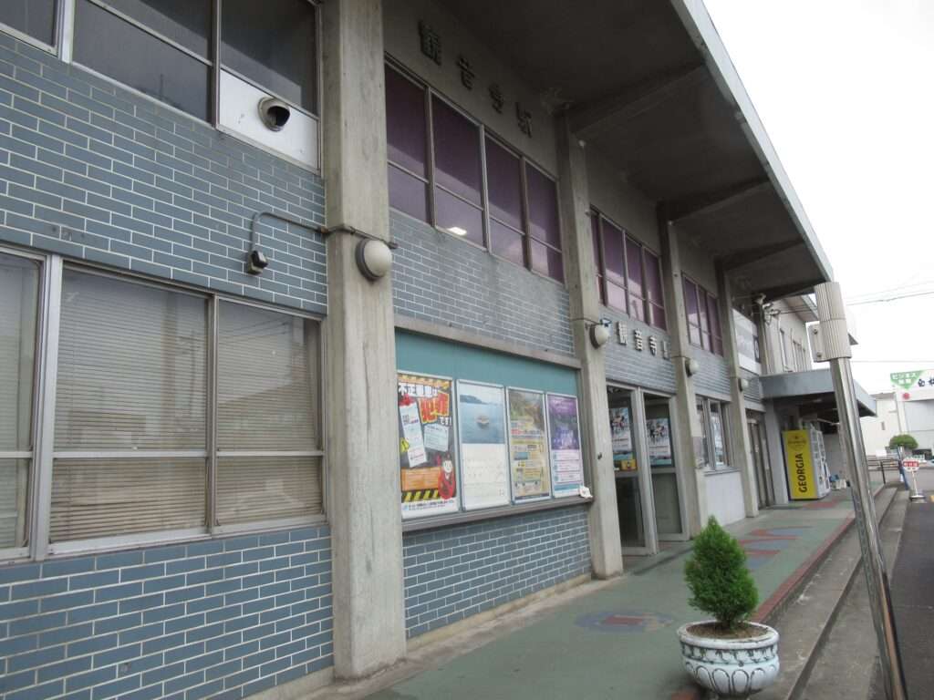 観音寺駅(JR四国)