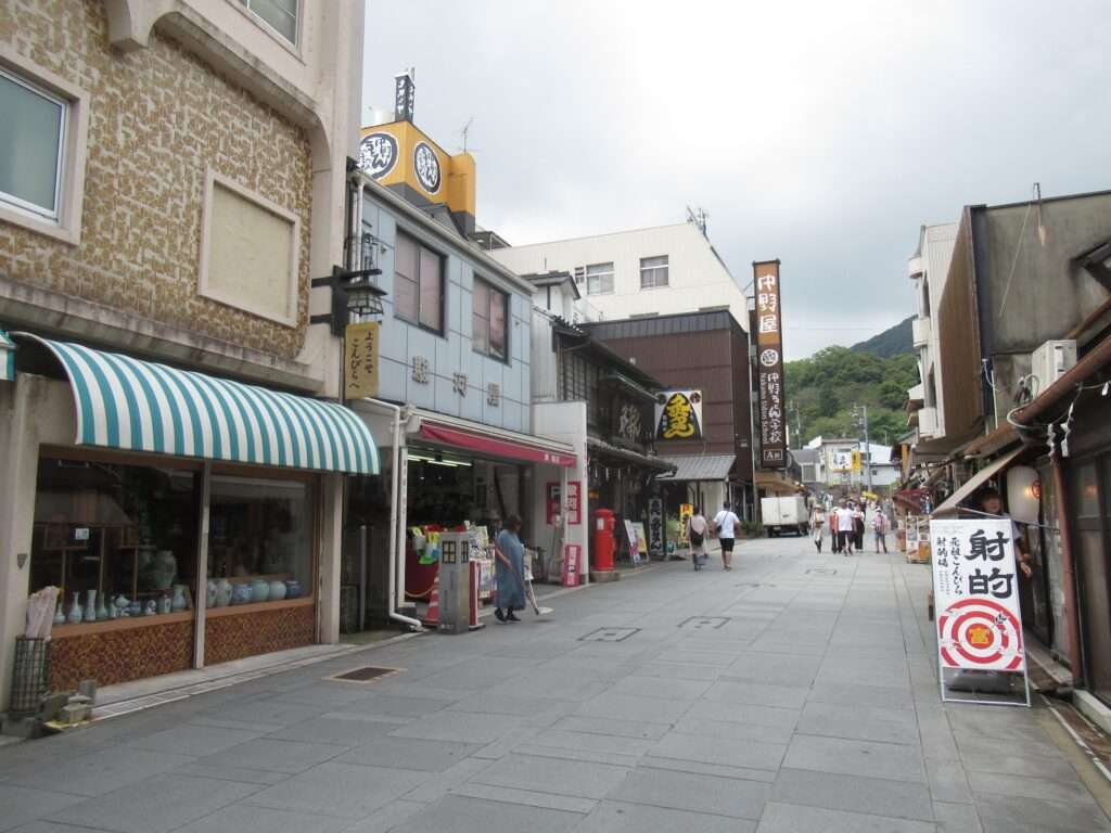 こんぴら表参道口(琴平町)