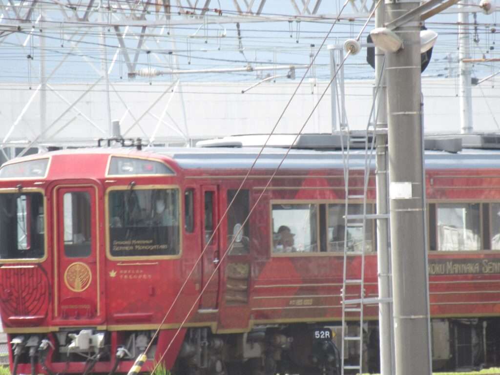 キロ185系@多度津駅