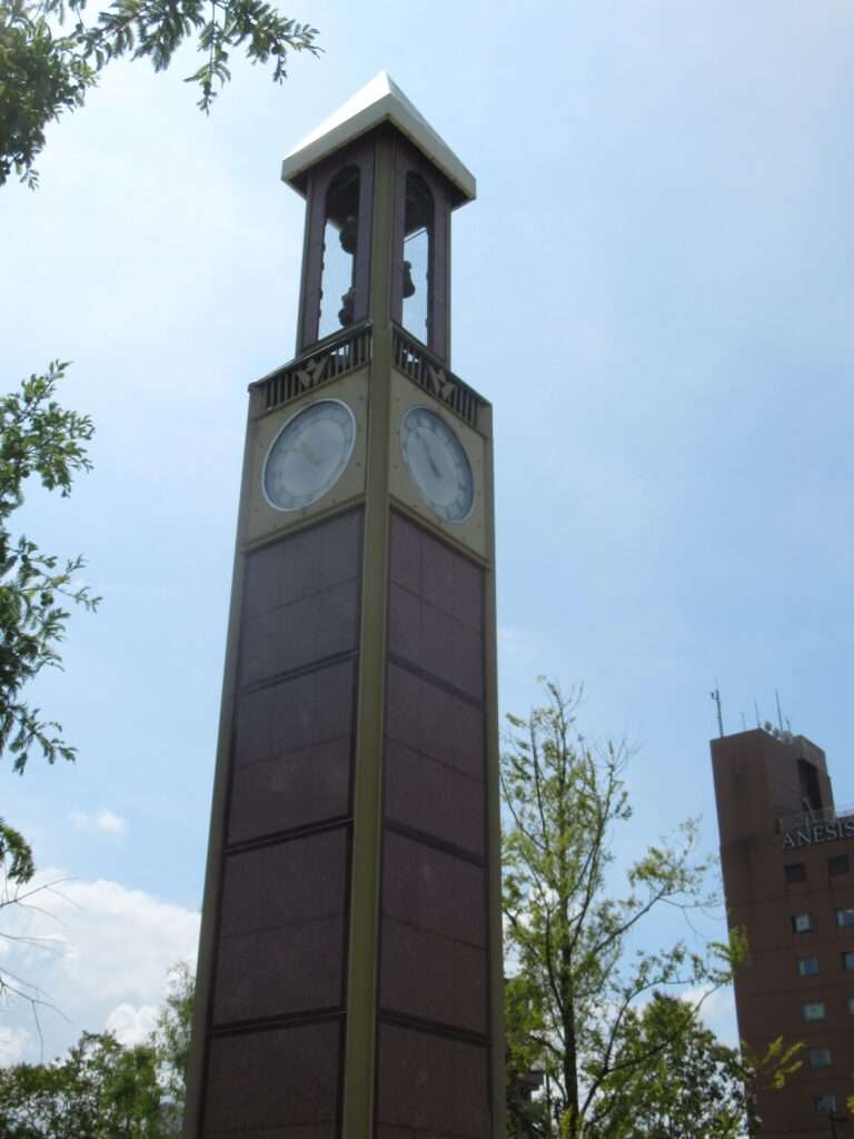 平和の塔@宇多津駅