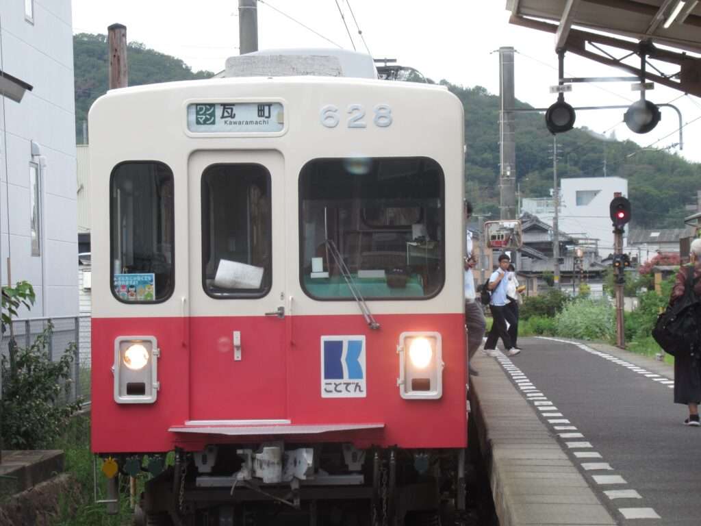琴電志度駅(高松琴平電気鉄道)