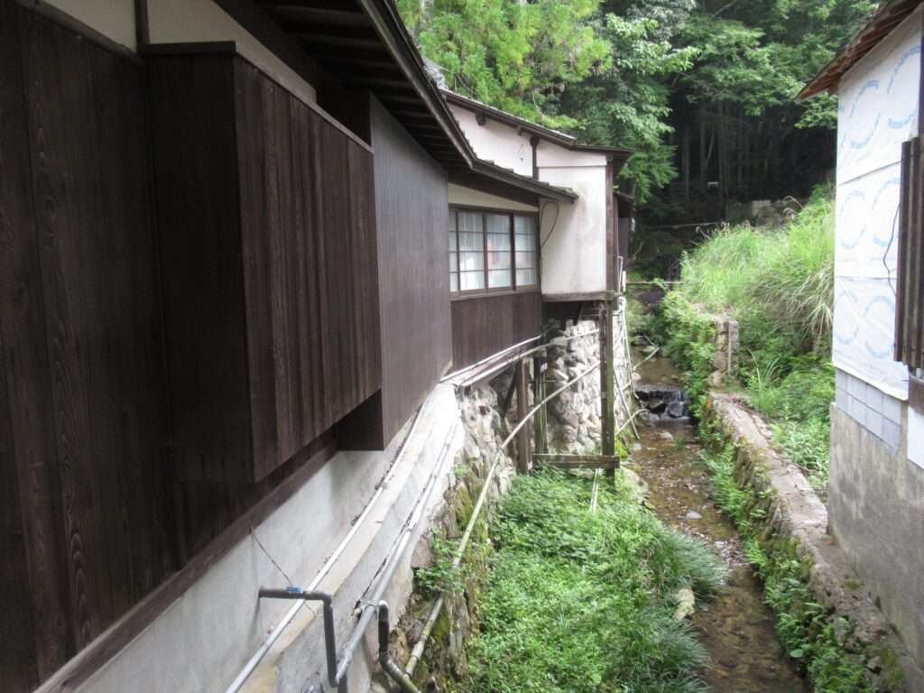 三千院参道(京都市)