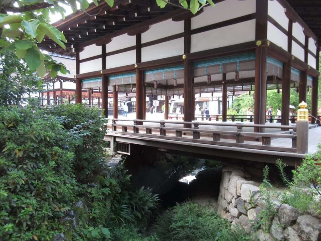 橋殿@下鴨神社
