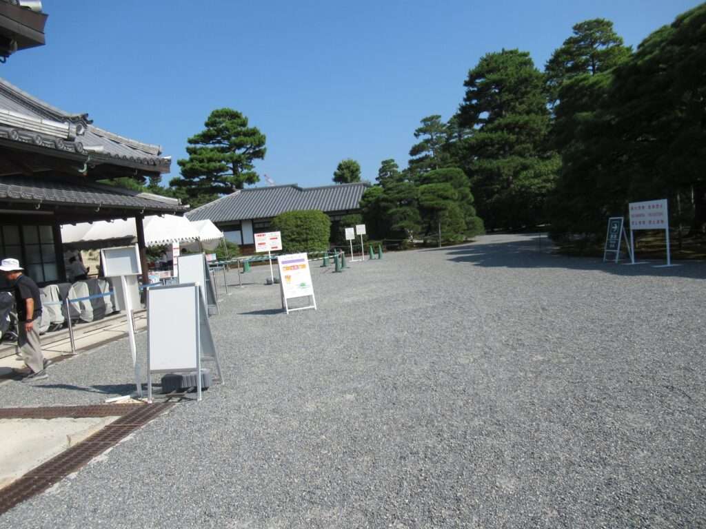 清所門～見学者休憩所@京都御所