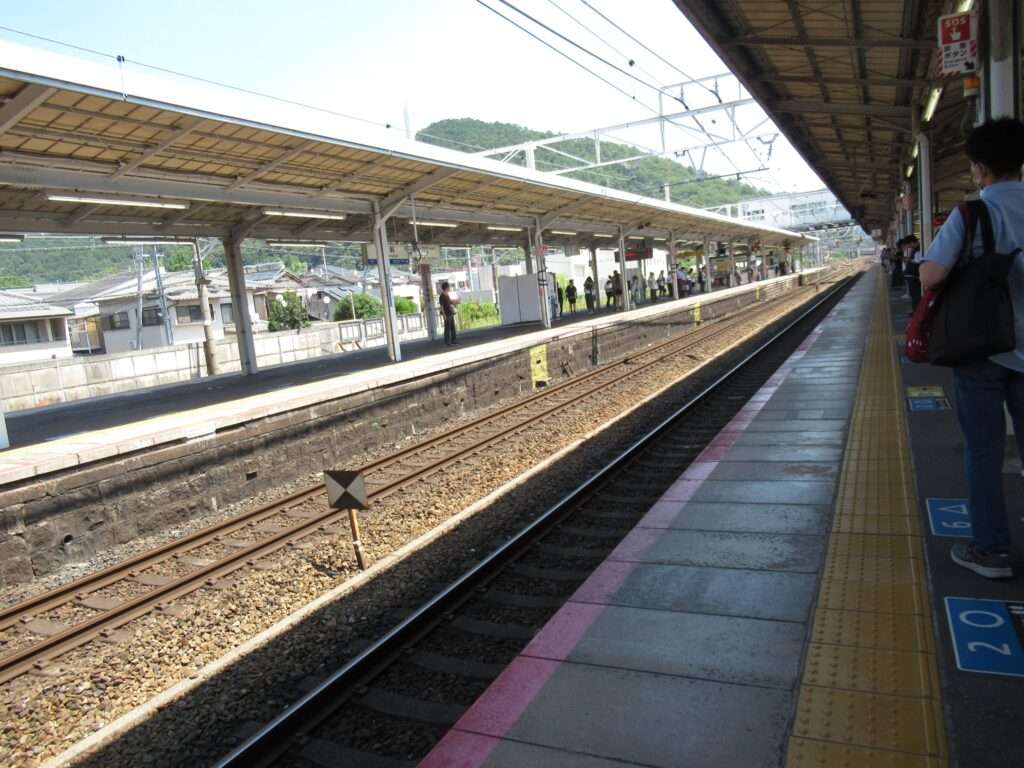 山科駅(JR西日本)