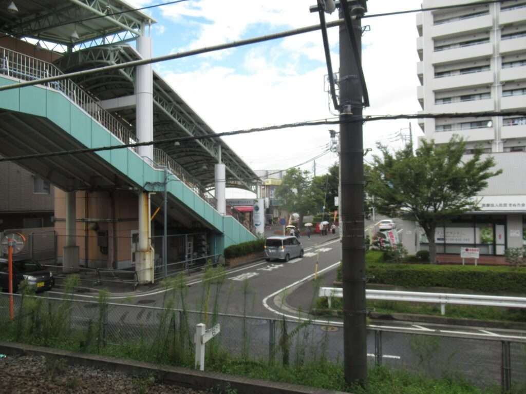 鴨居駅(JR東日本)