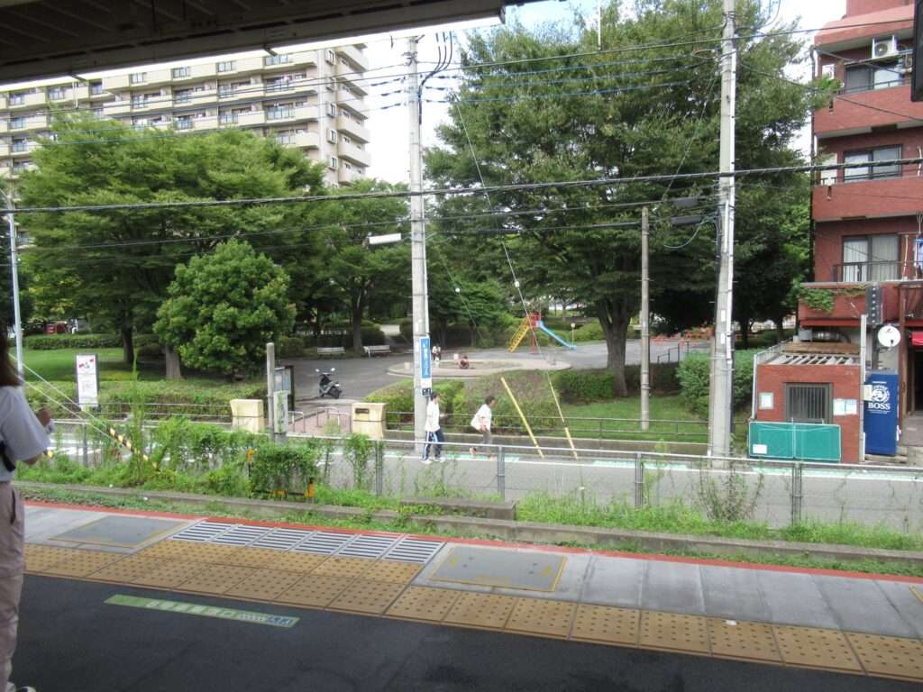 鴨居駅(JR東日本)