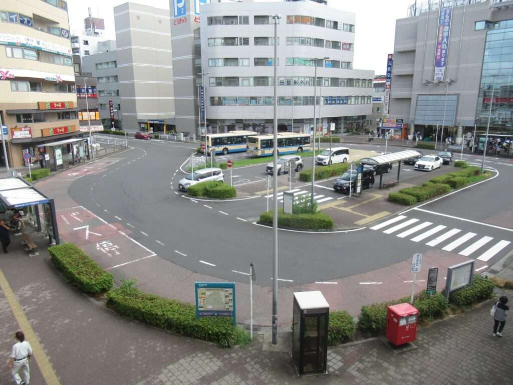 中山駅(JR東日本・横浜市交通局)