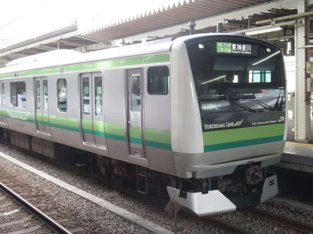 中山駅(JR東日本・横浜市交通局)