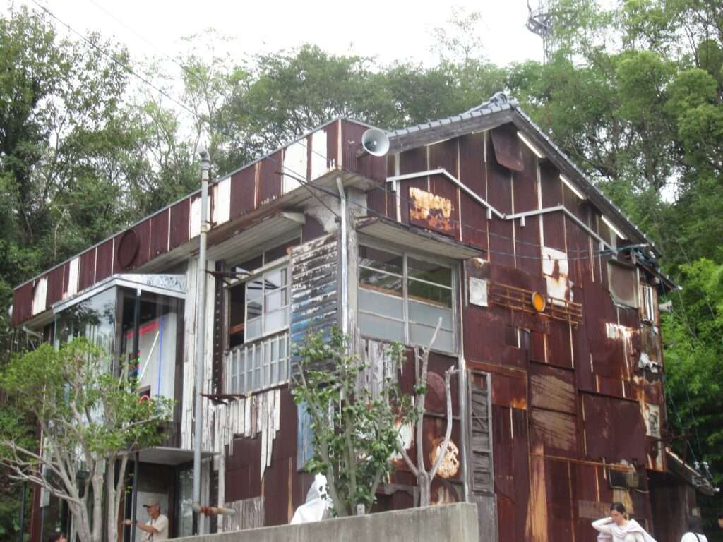 家プロジェクトはいしゃ(直島町)