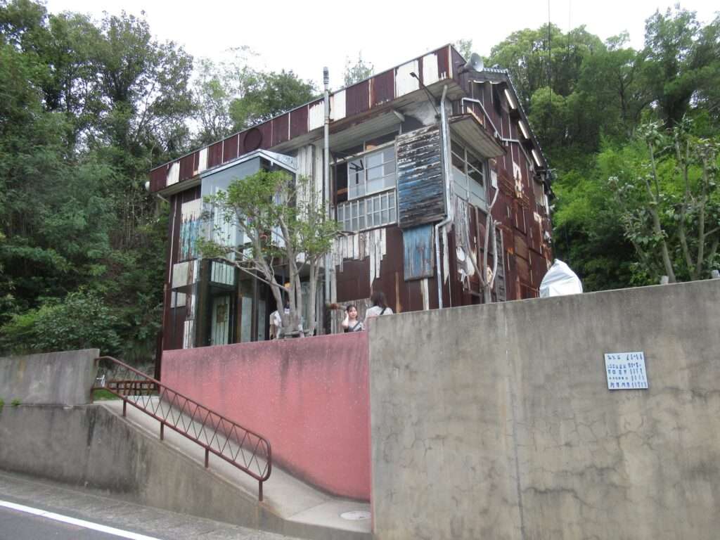 家プロジェクトはいしゃ(直島町)