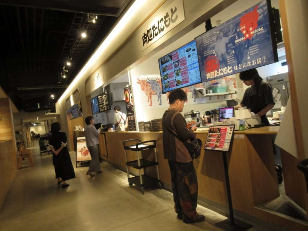 カレー@肉処たにもと