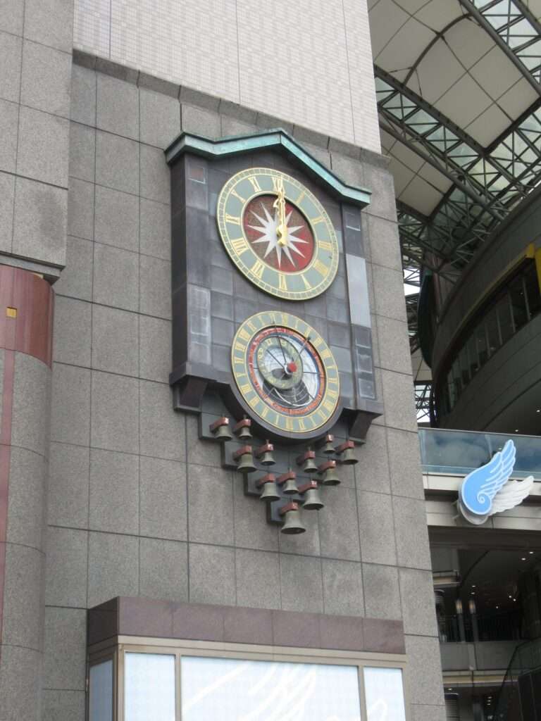 天体カリヨン時計@基町クレド