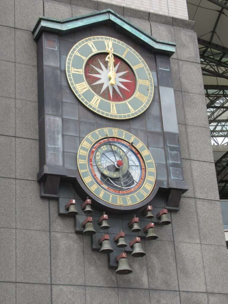 天体カリヨン時計@基町クレド