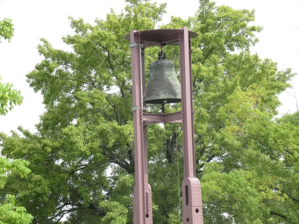 二代目平和の鐘@広島市中央公園