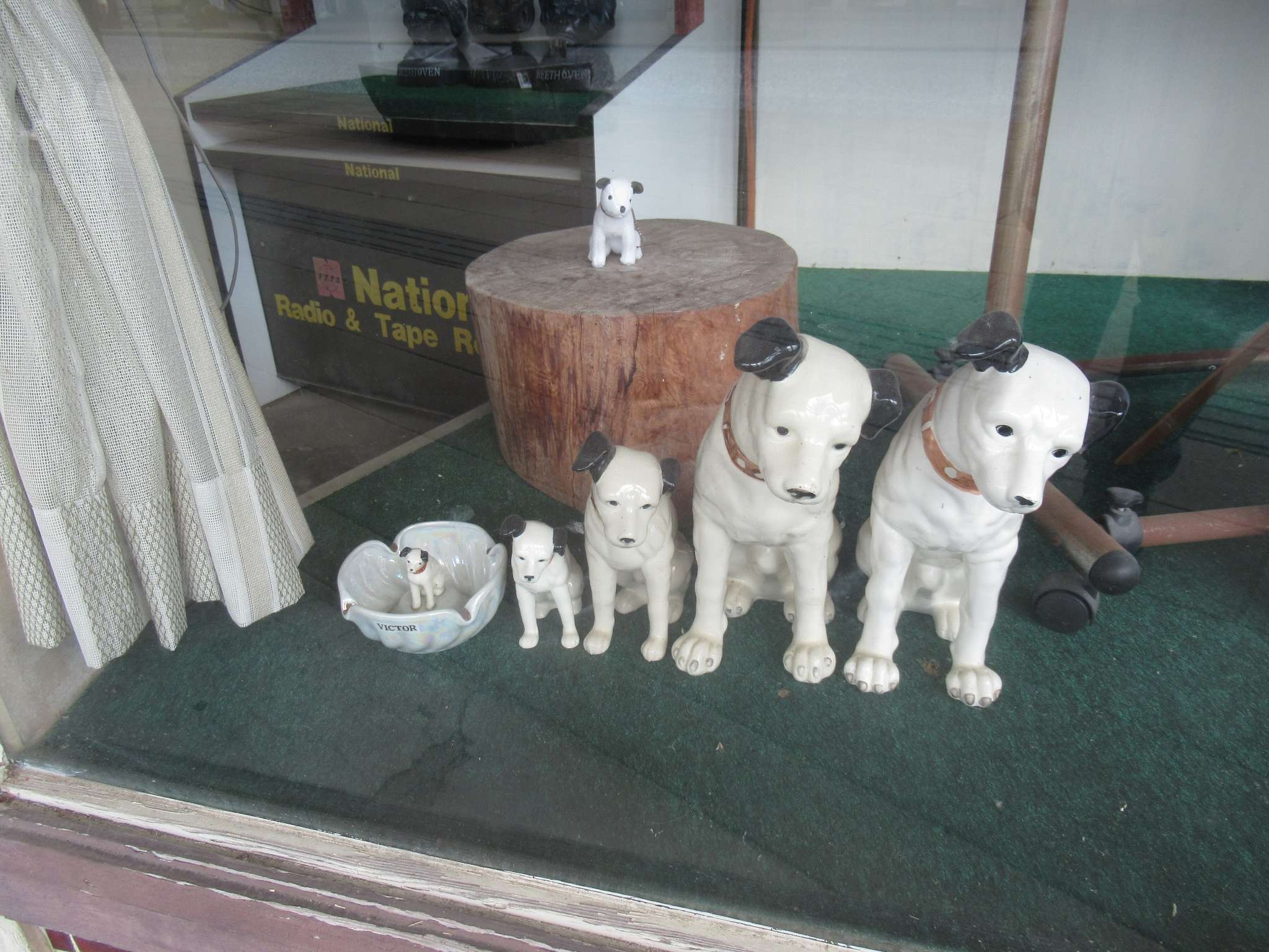 ビクター犬@水木しげるロード