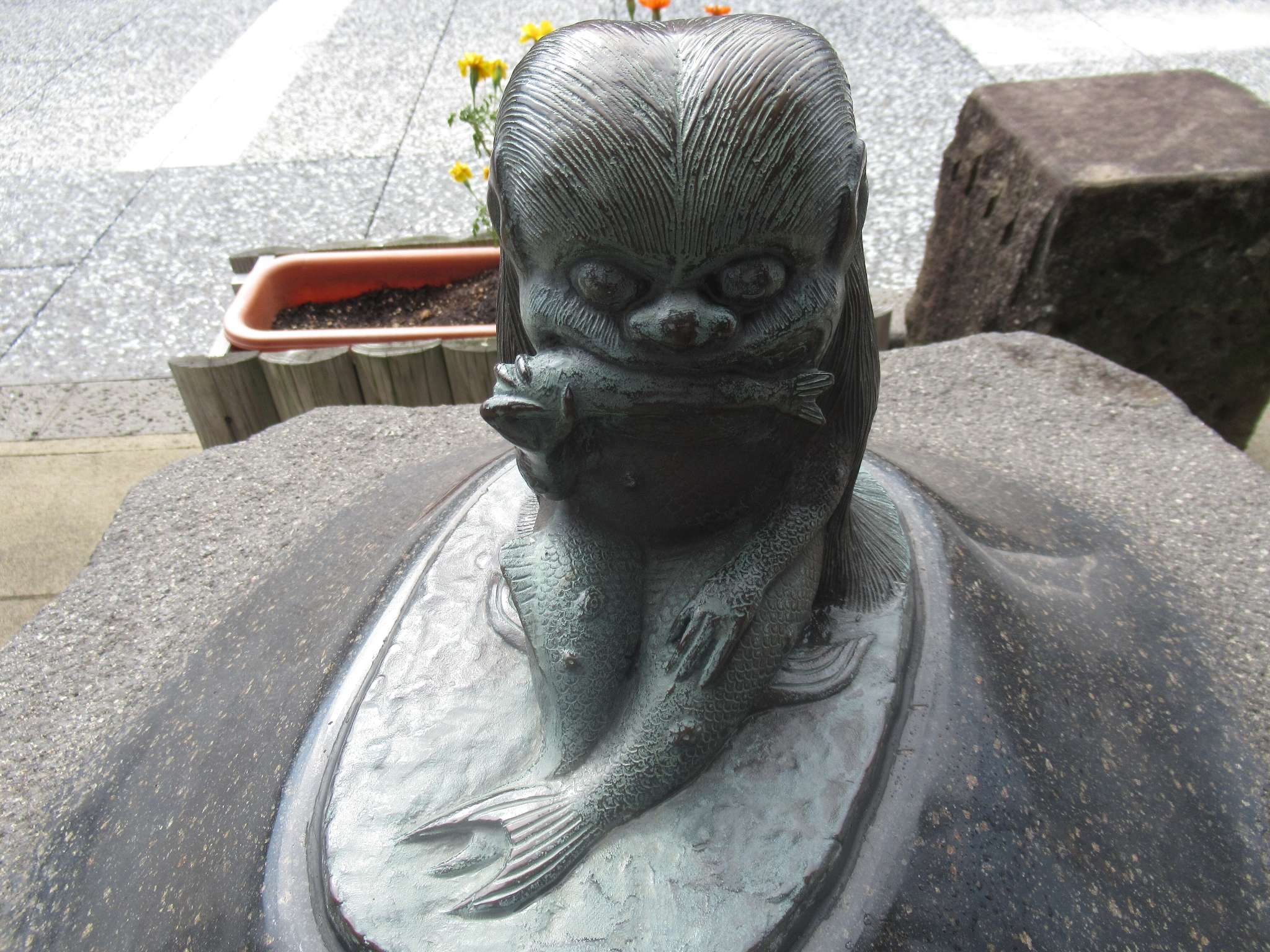 海女房@水木しげるロード