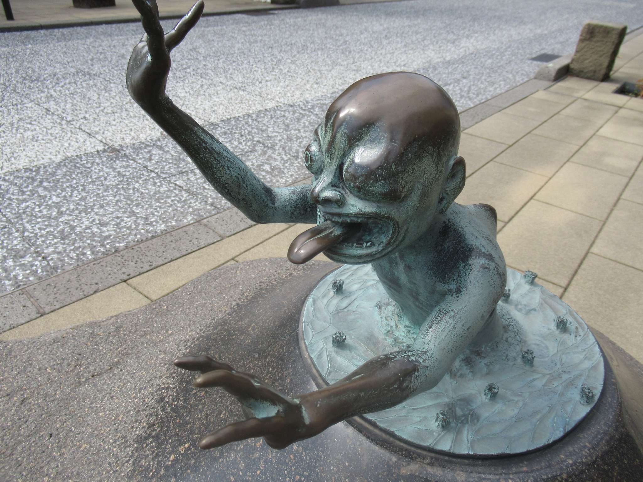 泥田坊@水木しげるロード