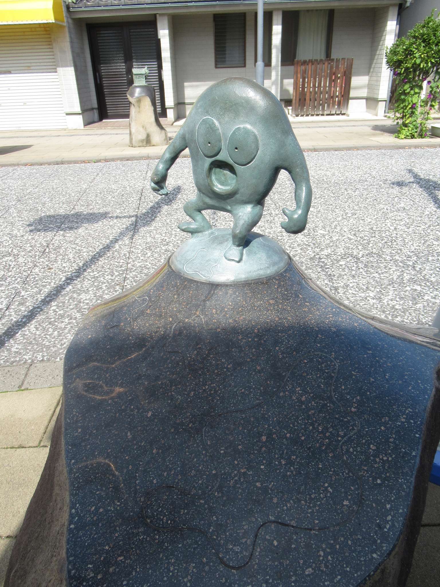 クサビラ神@水木しげるロード