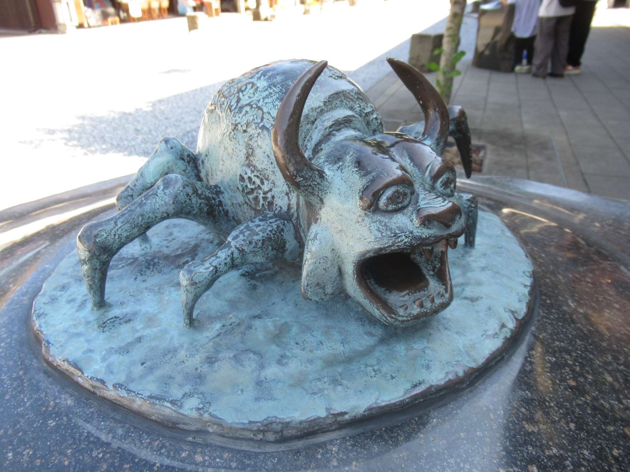 石見の牛鬼@水木しげるロード