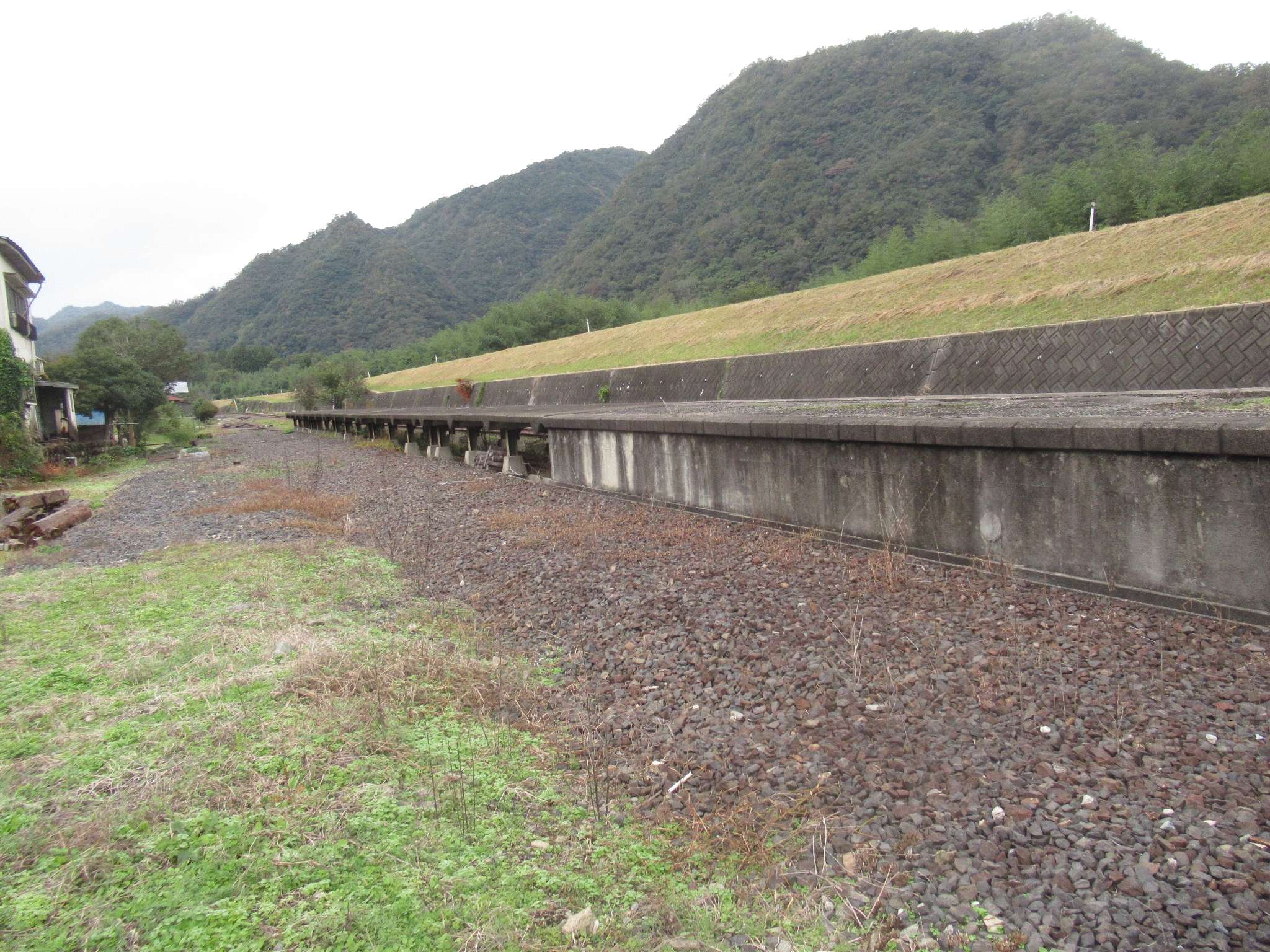 石見簗瀬駅跡(美郷町)