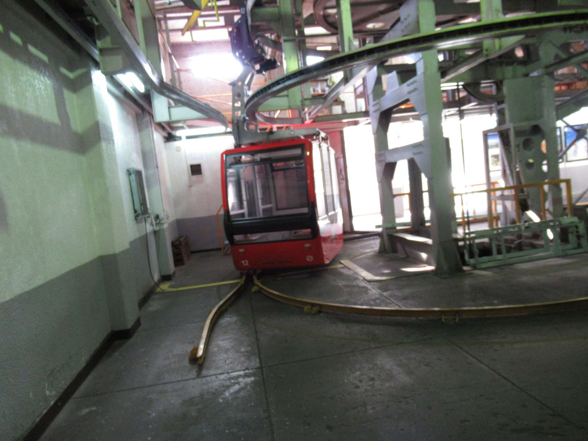 湯の山温泉駅(御在所ロープウエイ)