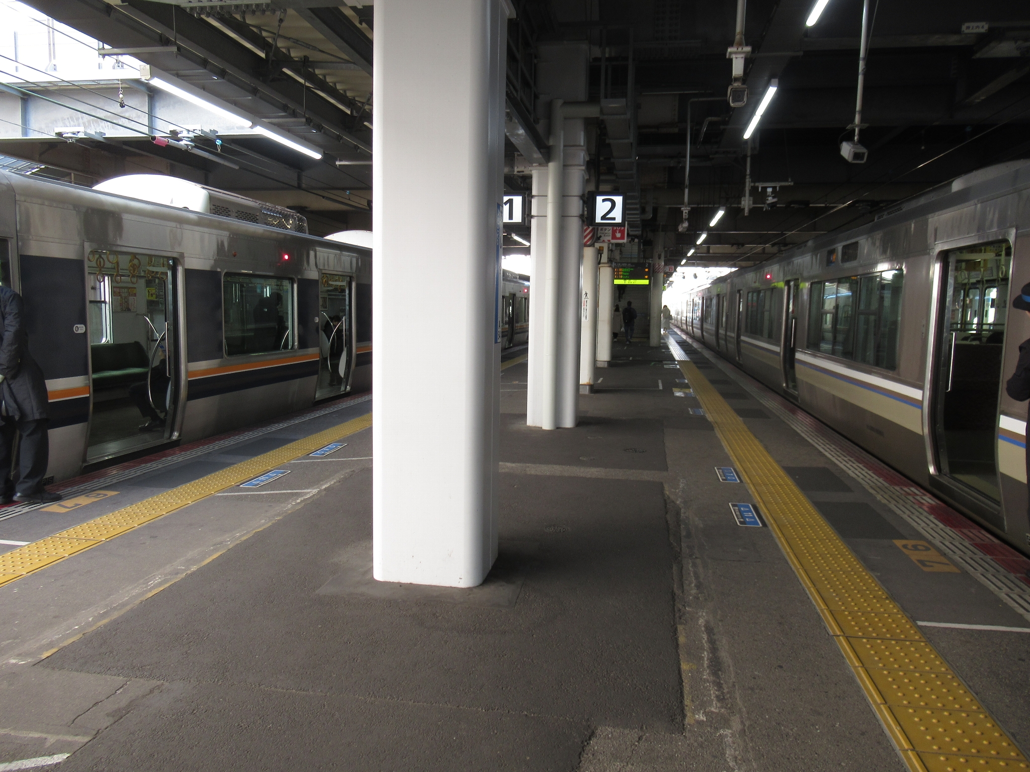 芦屋駅(JR西日本)