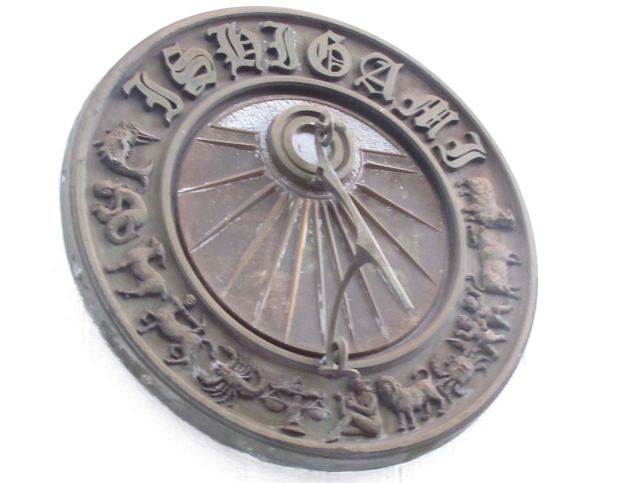 イシガミロゴモニュメント(尼崎市)