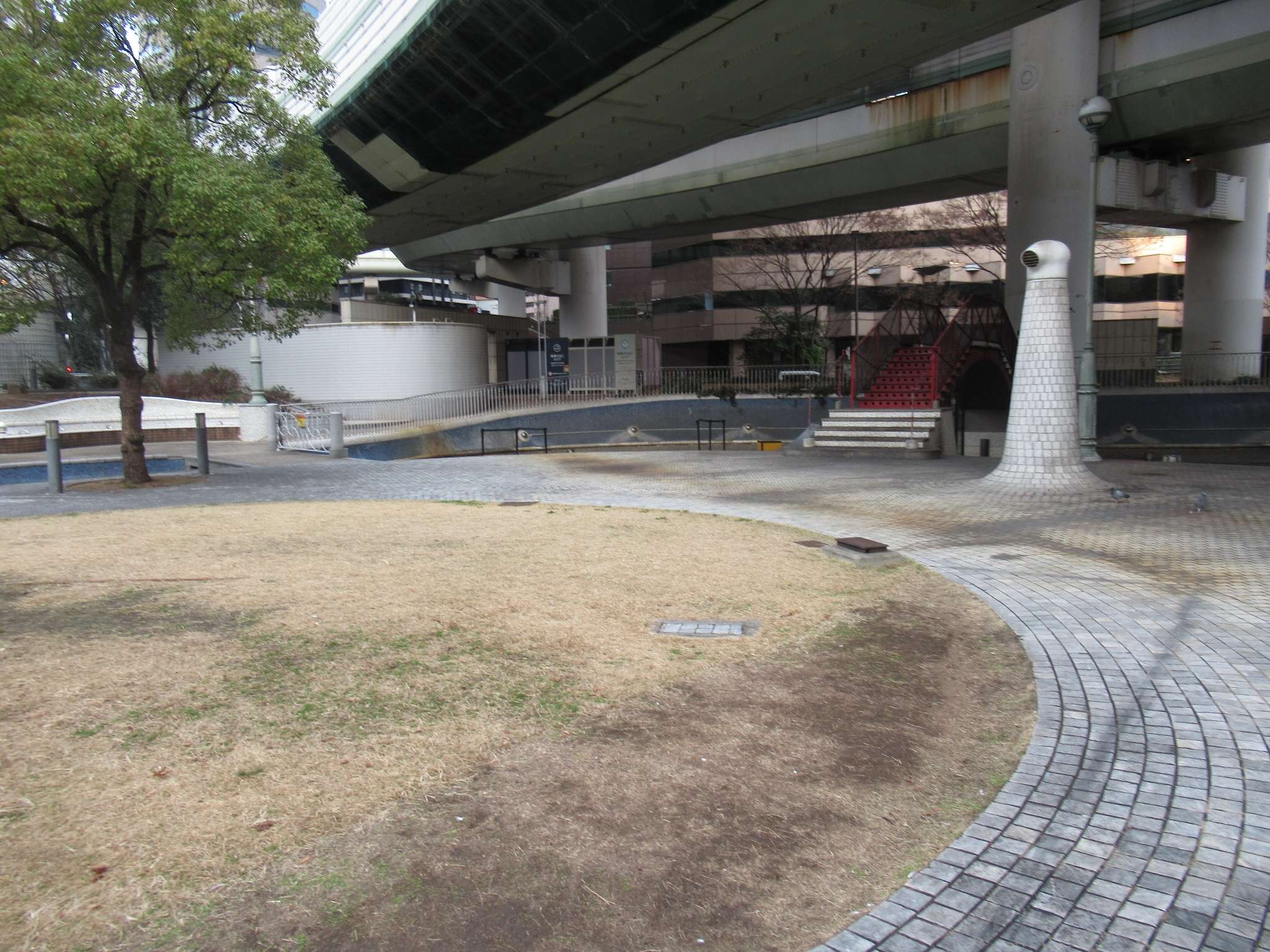 西梅田公園(大阪市)