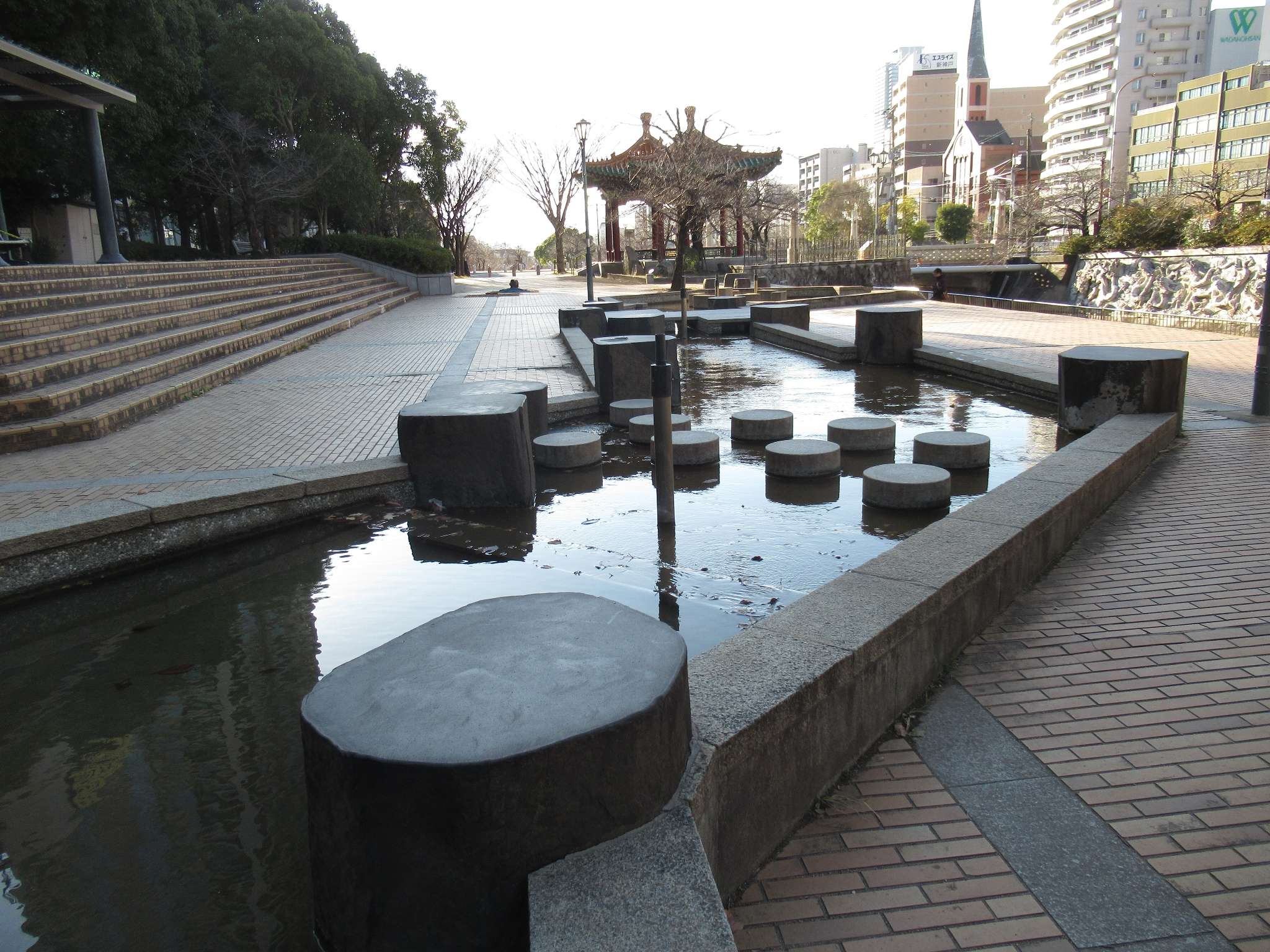ふれあいの泉@生田川公園