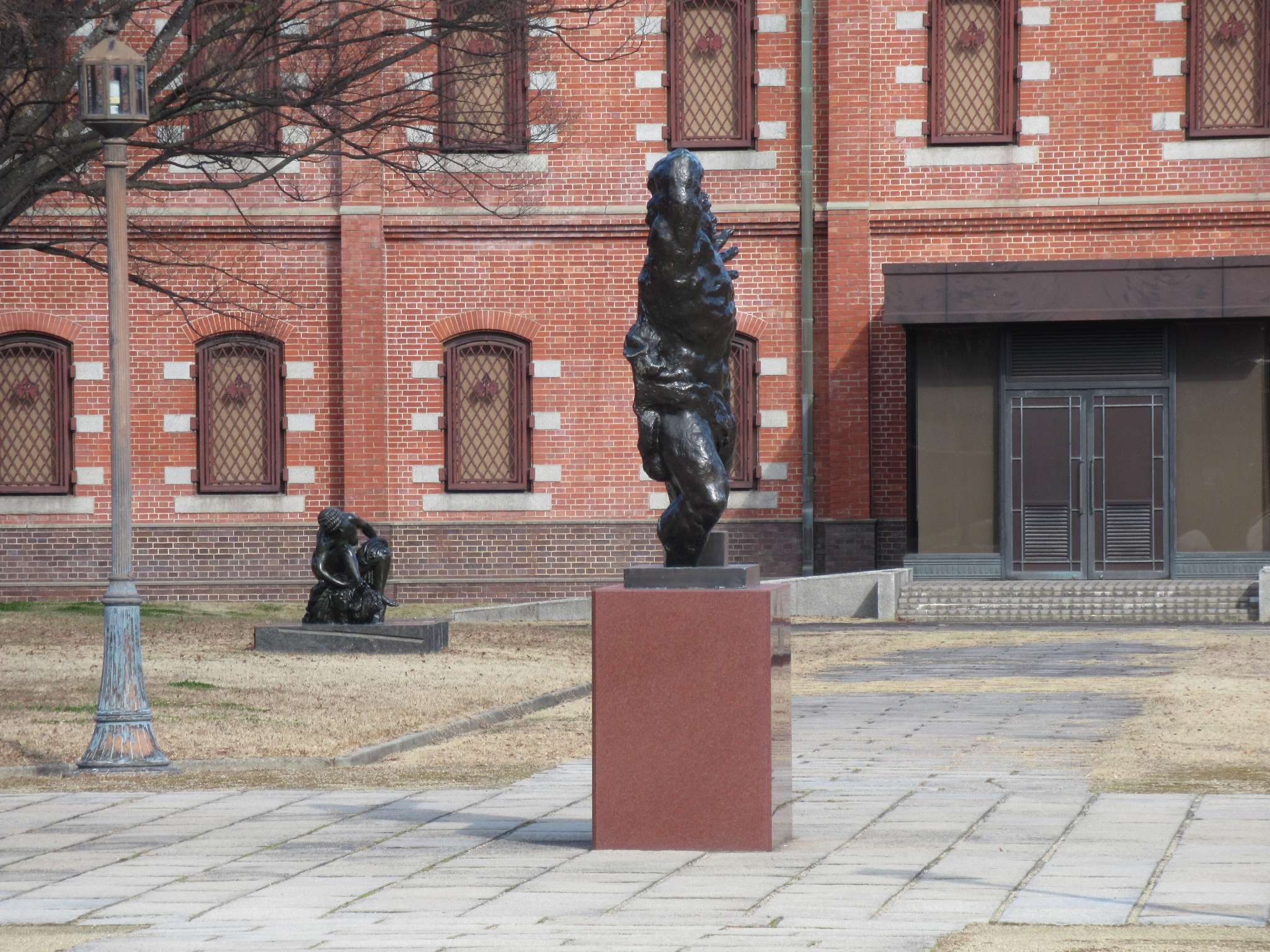 姫路市立美術館(姫路市)