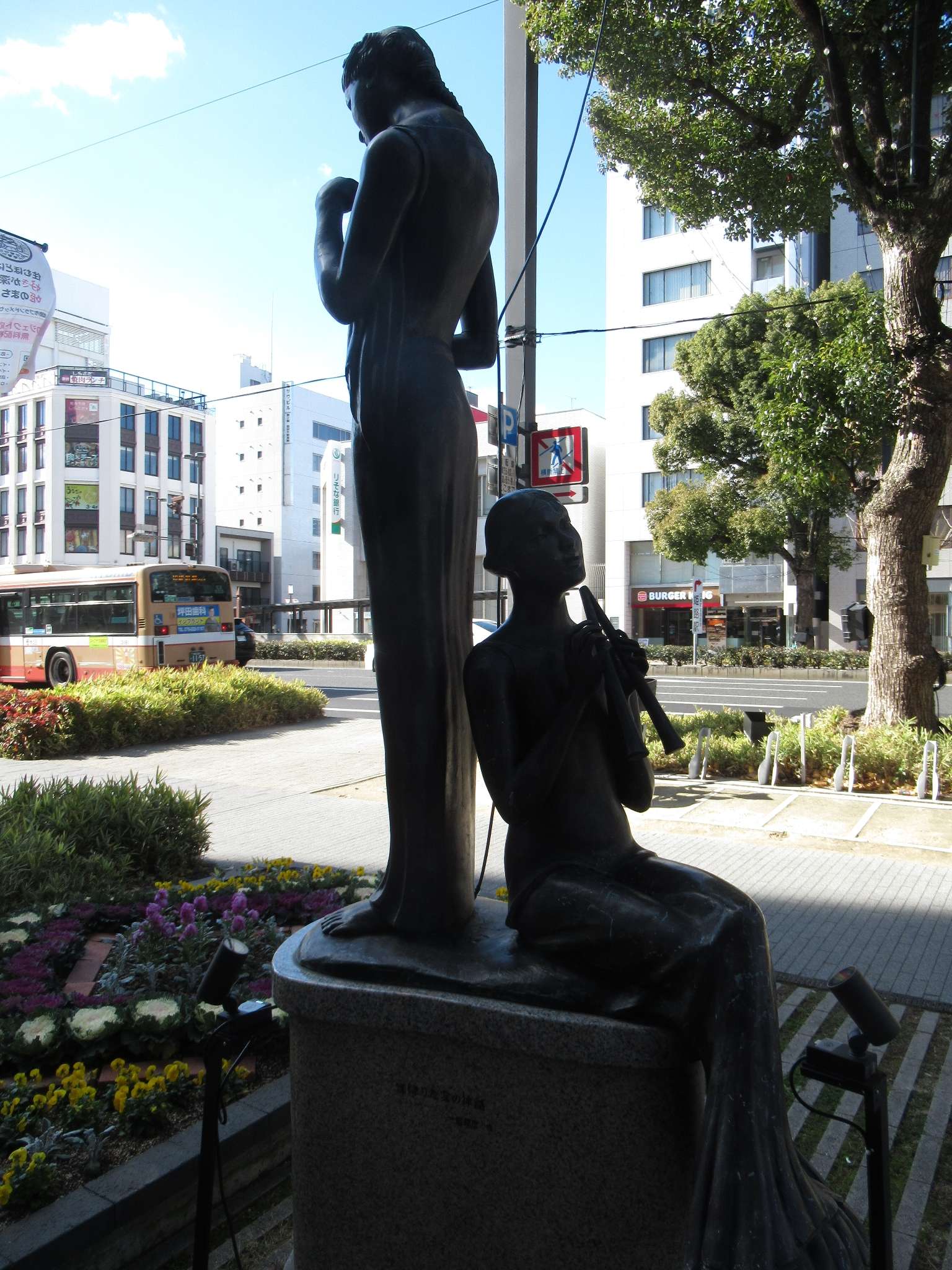 舞い降りた愛の神話@大手前通り