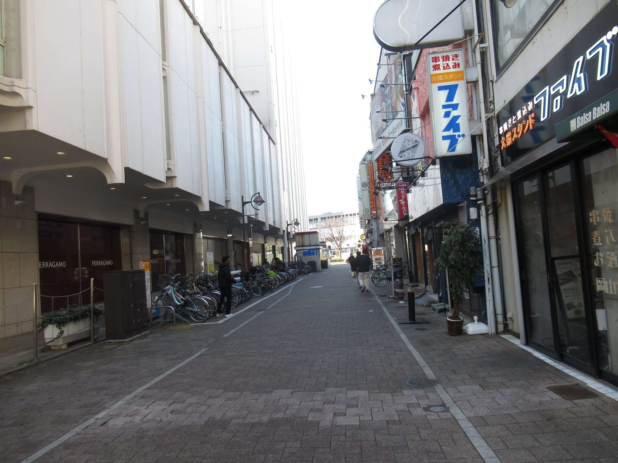 CoCo壱番屋@岡山駅前