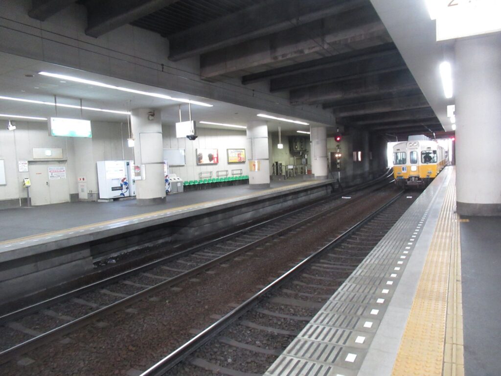 瓦町駅(高松琴平電気鉄道)