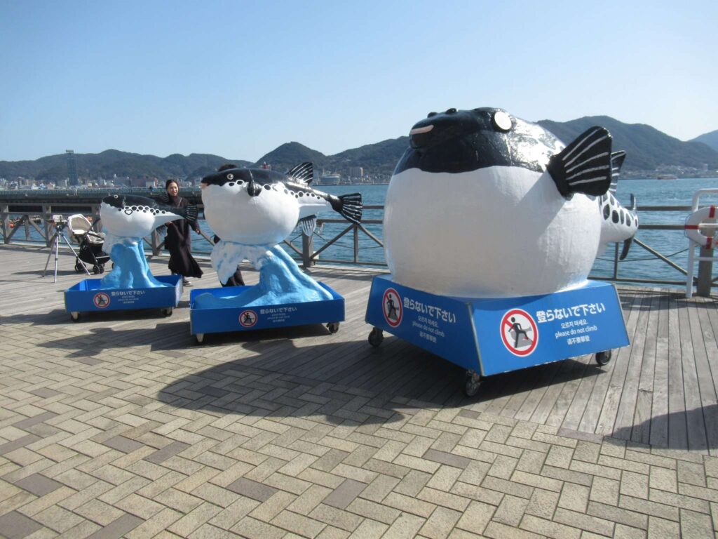 ふくモニュメント@カモンワーフ