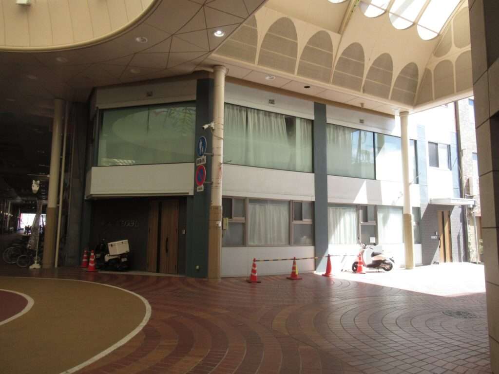 サーカスドーム@表町商店街