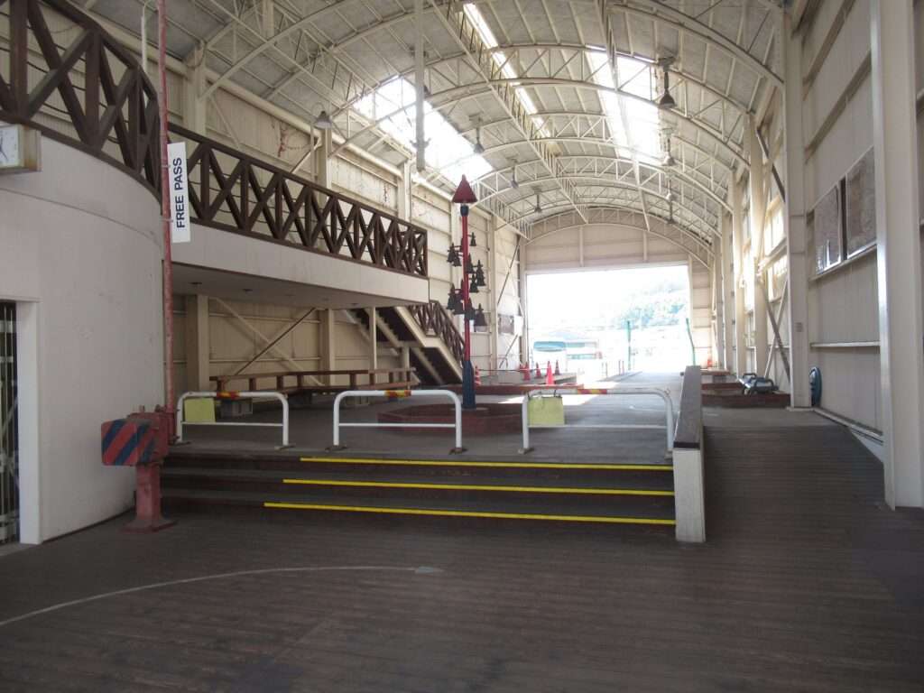 下津井電鉄児島駅跡(倉敷市)