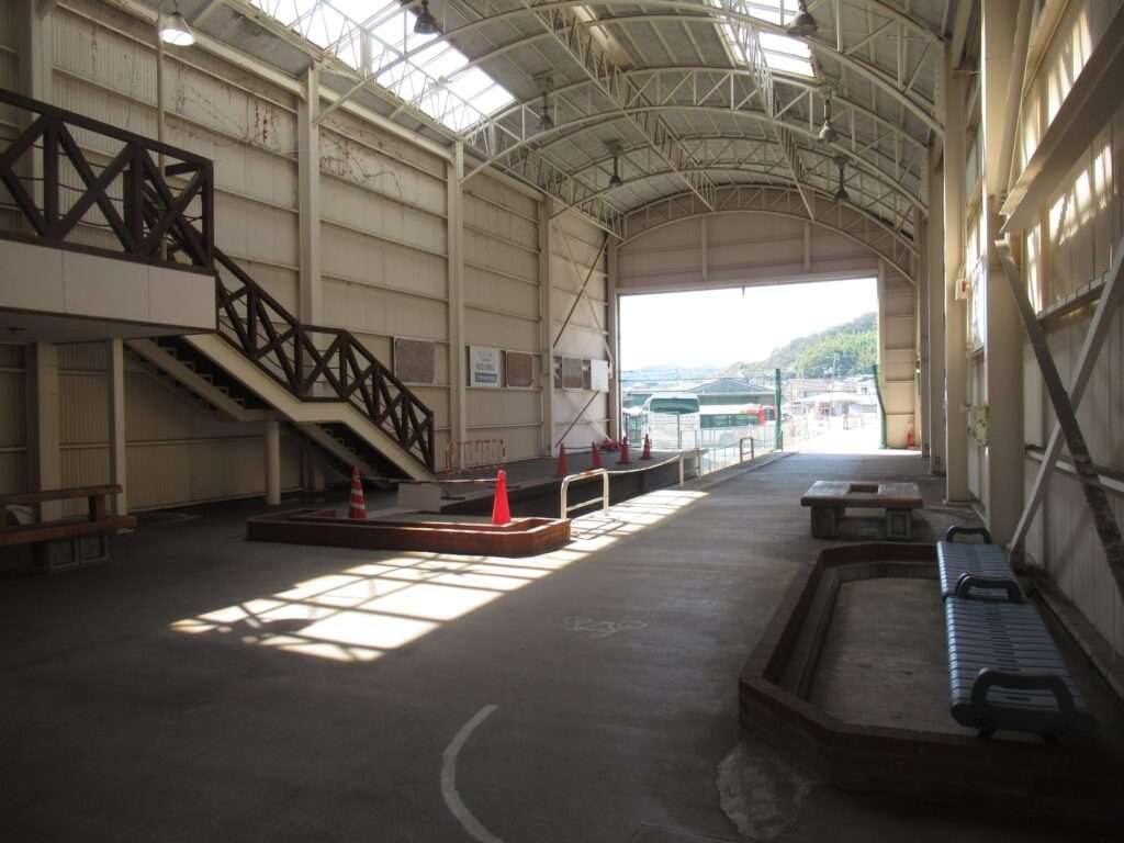 下津井電鉄児島駅跡(倉敷市)